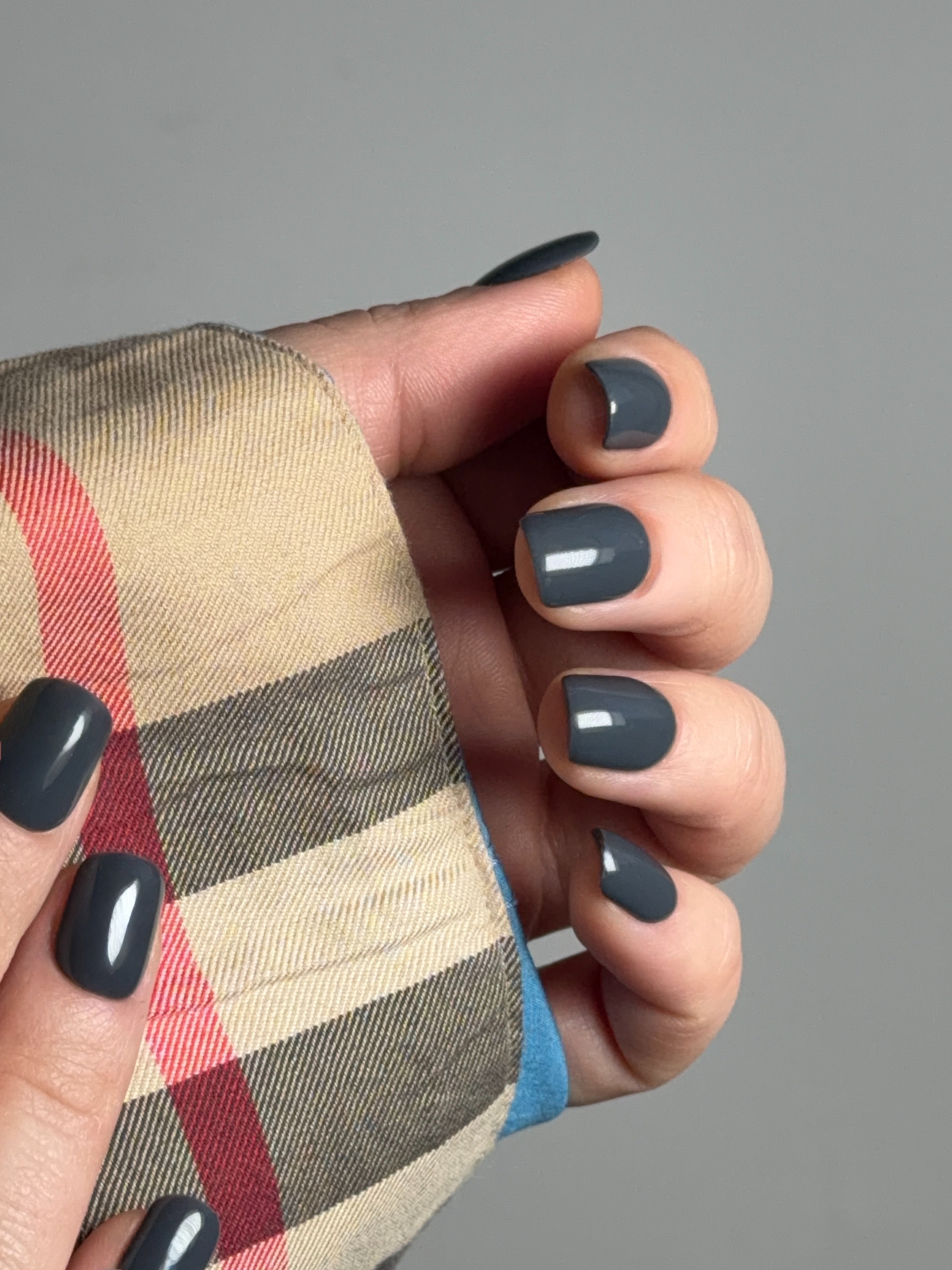 Ardesia | Press-On Nails Grigio Ardesia Quadrate Corte Set Made in Italy artigianali