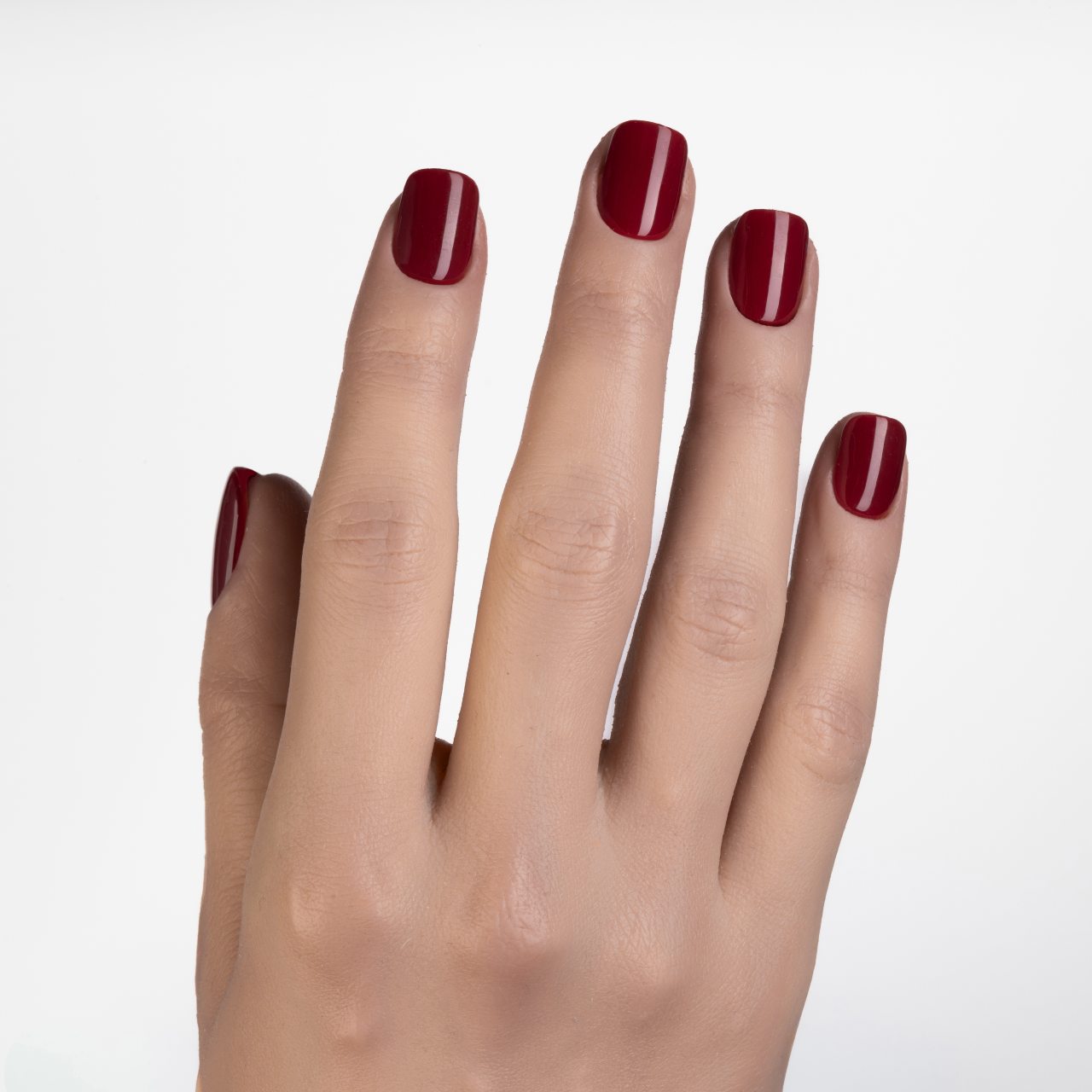 Press on nails rosso ciliegia lucide dalla forma quadrata corta